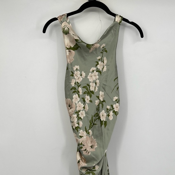 Reformation Anaiis Tarragon Floral Sage Green Maxi Dress with Blush Floral Print - Picture 3 of 6